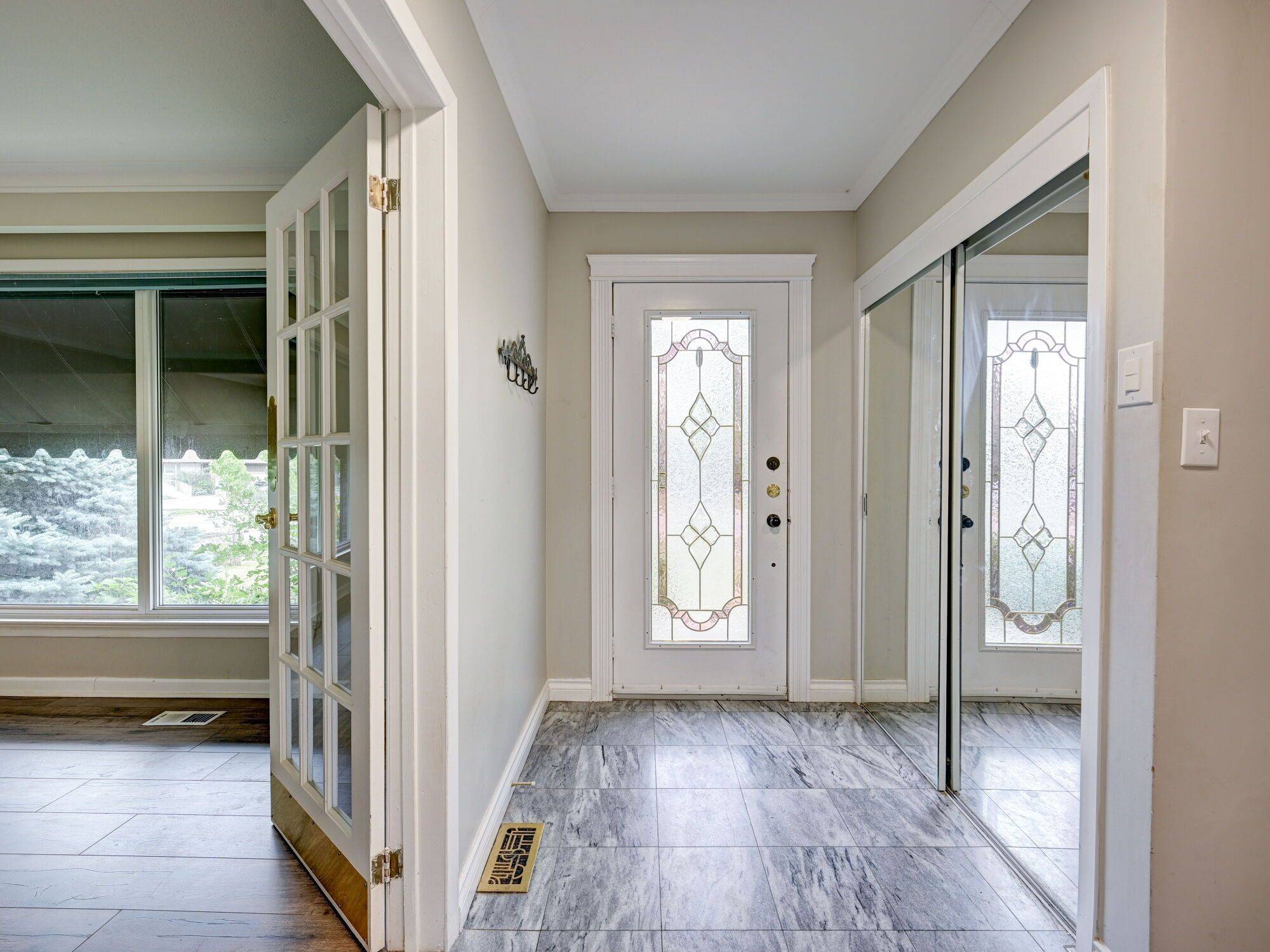 251 Third Line, Oakville, ON L6L 4A2