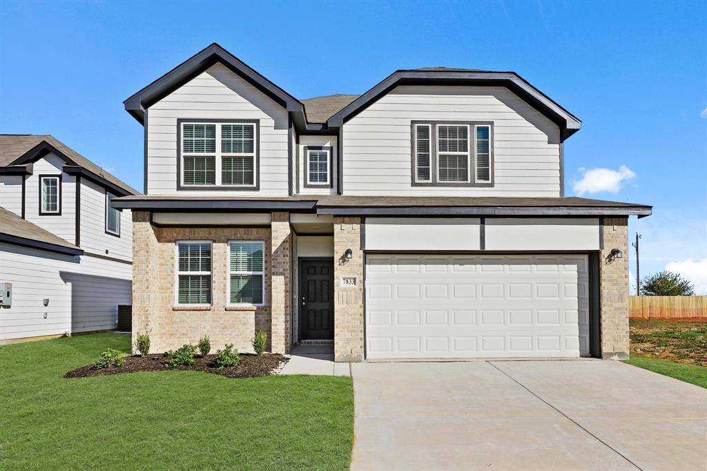 7833 White Spruce Lane, Fort Worth, TX 76123