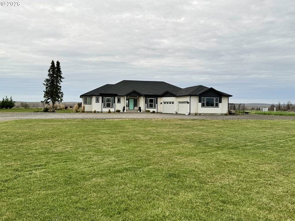 74969 WASHINGTON LN, Irrigon, OR 97844