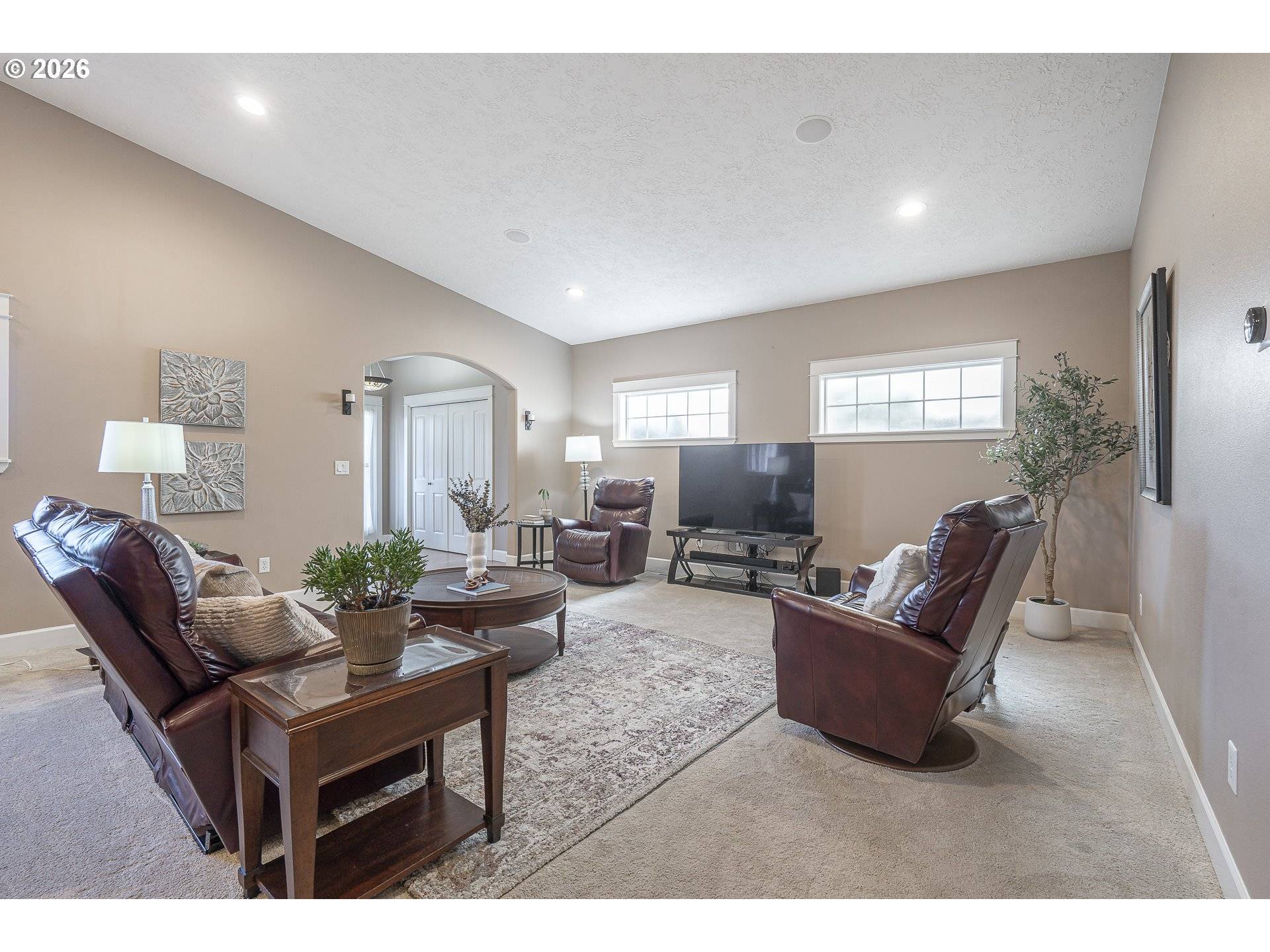 5960 MONTEVALLO ST SE, Salem, OR 97306