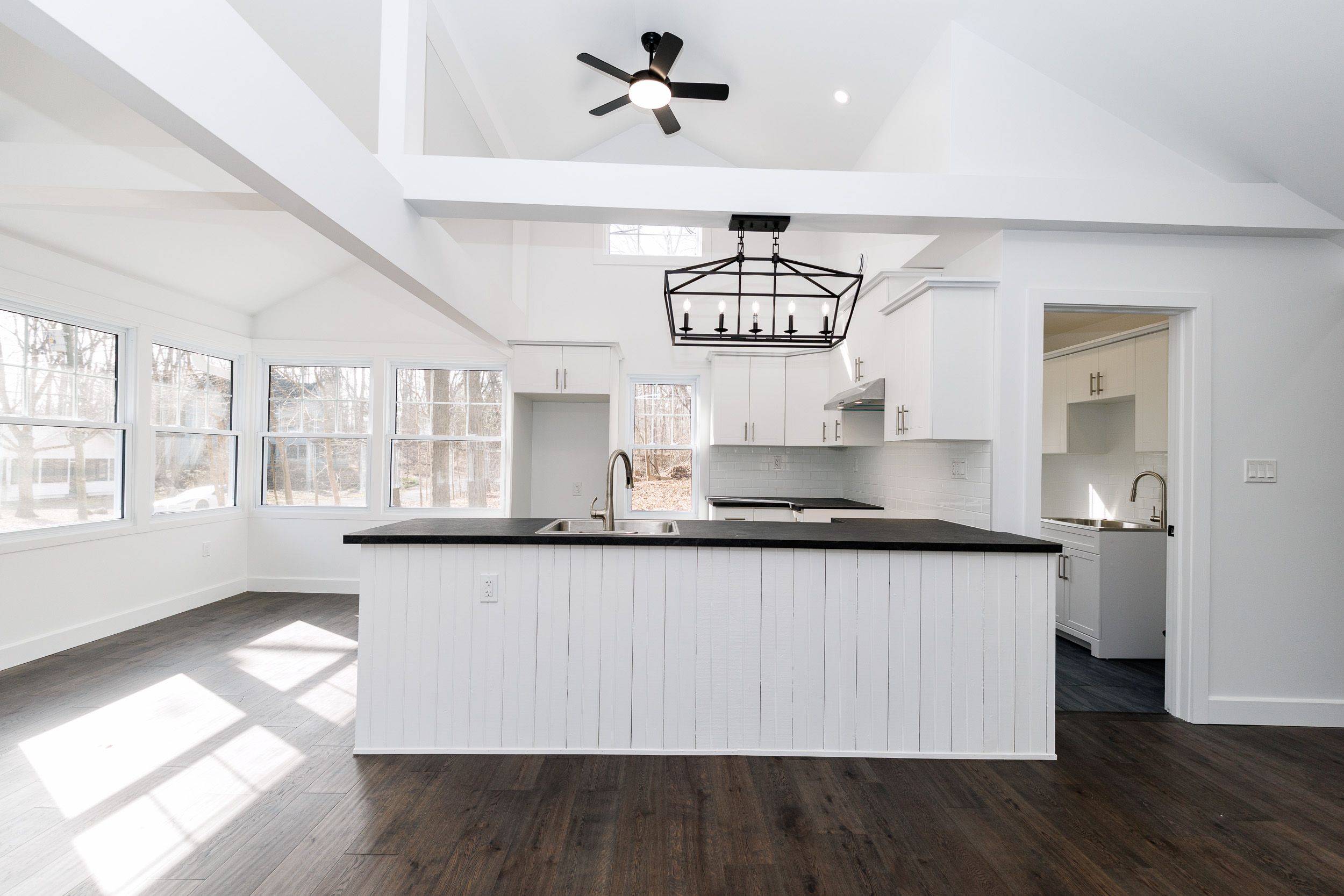 212 Holloway Bay RD, Port Colborne, ON L0S 1R0