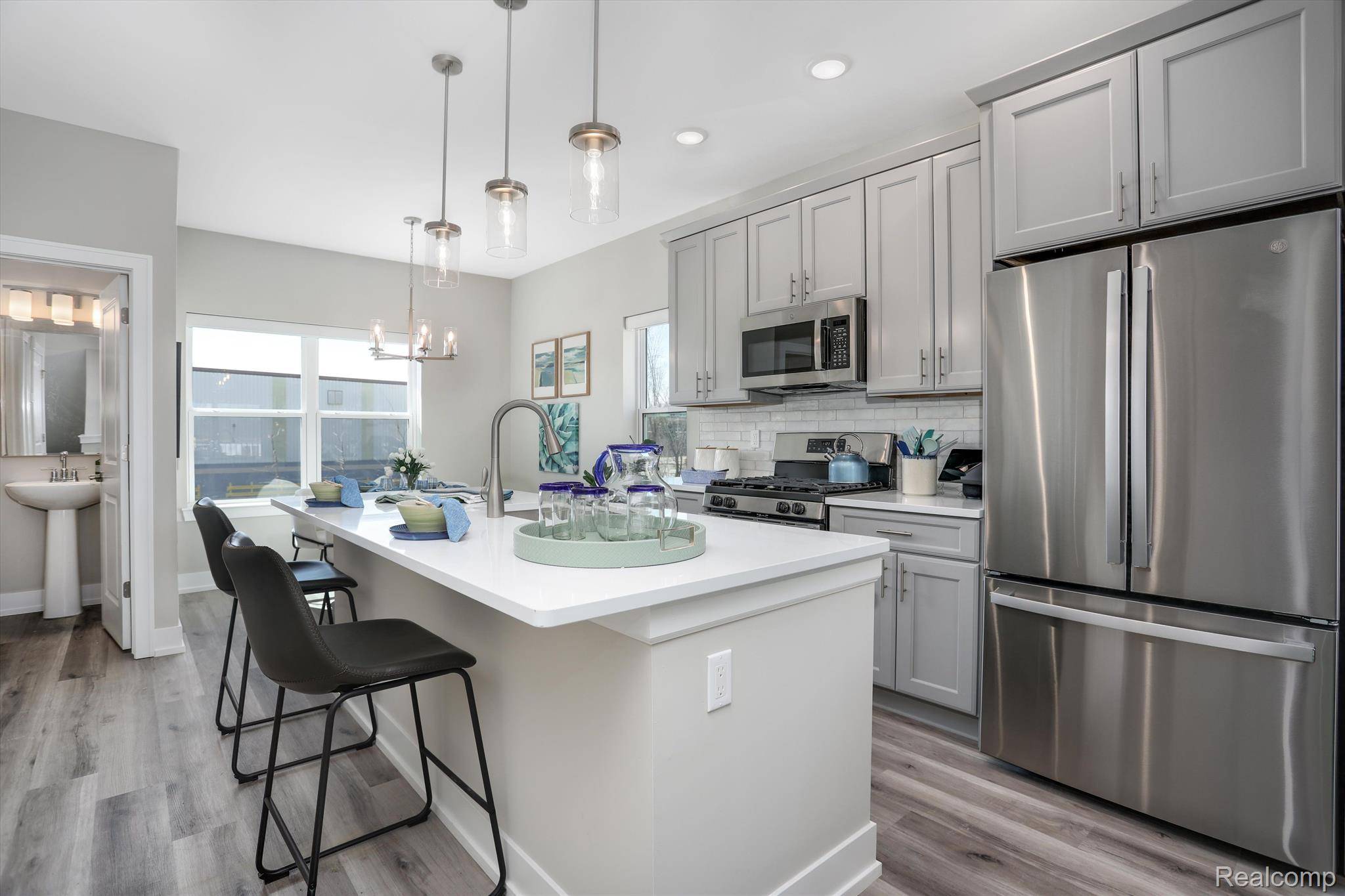 33010 Rougeside Trail RD #47, Farmington, MI 48336