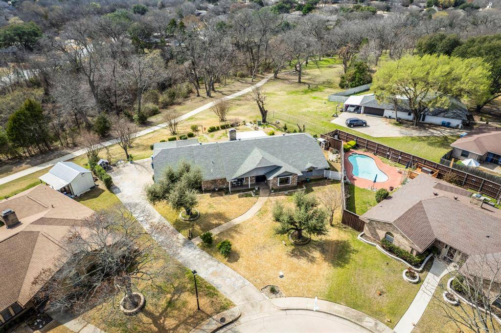 950 Shady Cove Place, Desoto, TX 75115