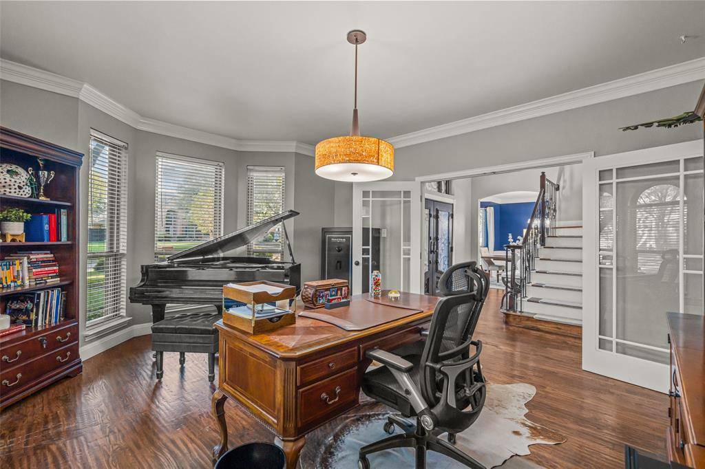 109 Churchill Circle, Southlake, TX 76092