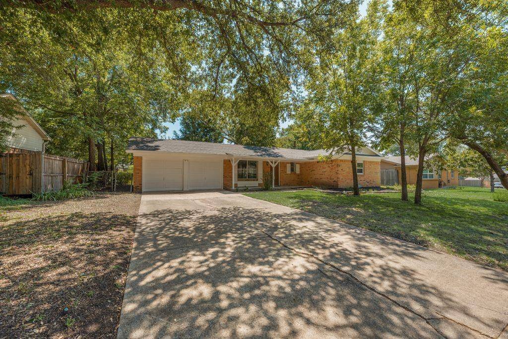 13312 Roaring Springs Lane, Dallas, TX 75240
