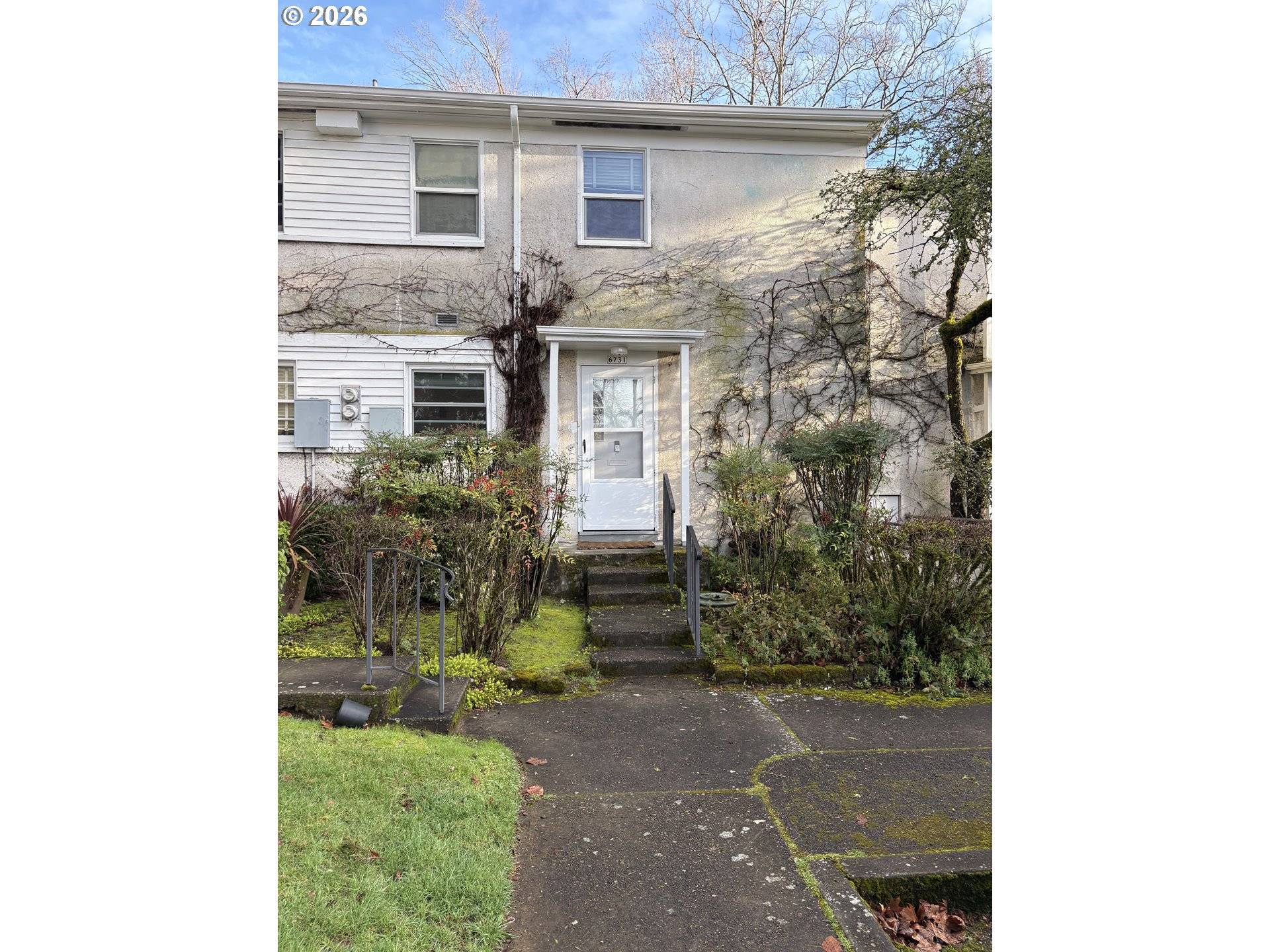 6731 NE BROADWAY ST, Portland, OR 97213