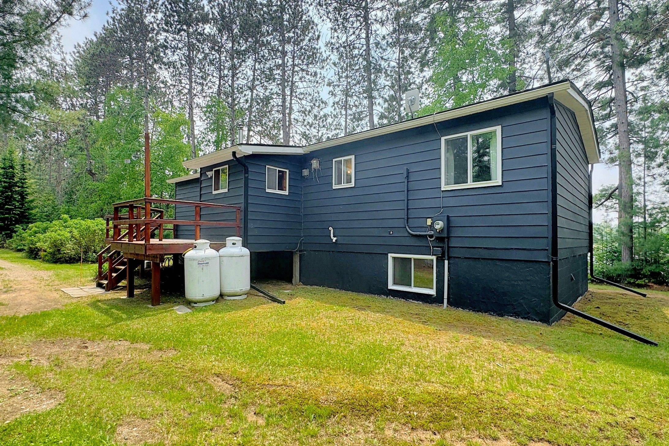 73 Ida Ho LN, Faraday, ON K0L 1C0