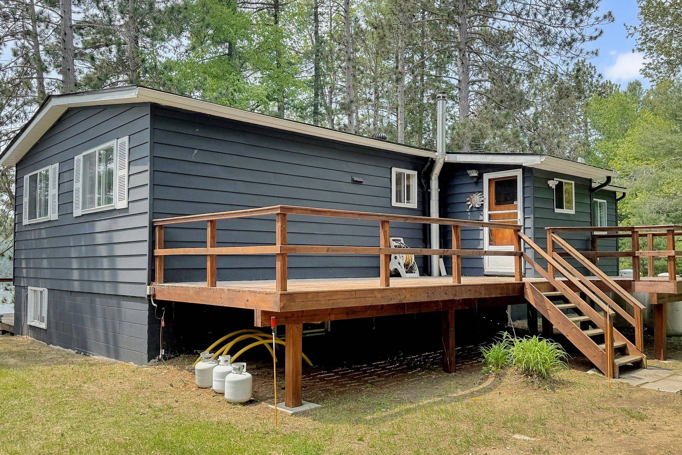 73 Ida Ho LN, Faraday, ON K0L 1C0