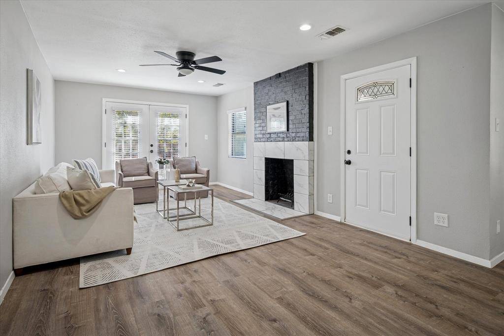 2717 El Tivoli Drive, Dallas, TX 75211