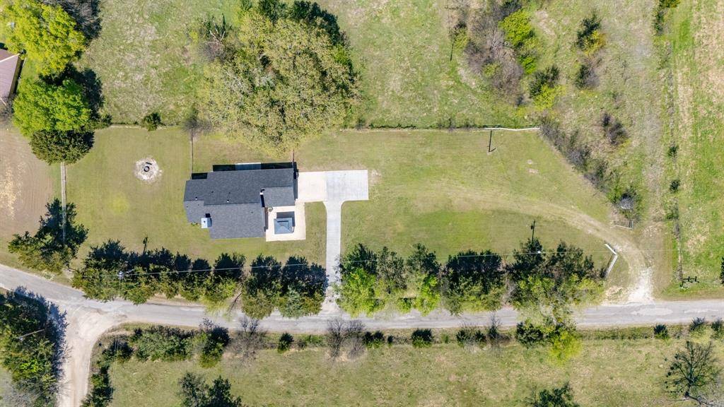 555 Rs County Road 4510, Point, TX 75472