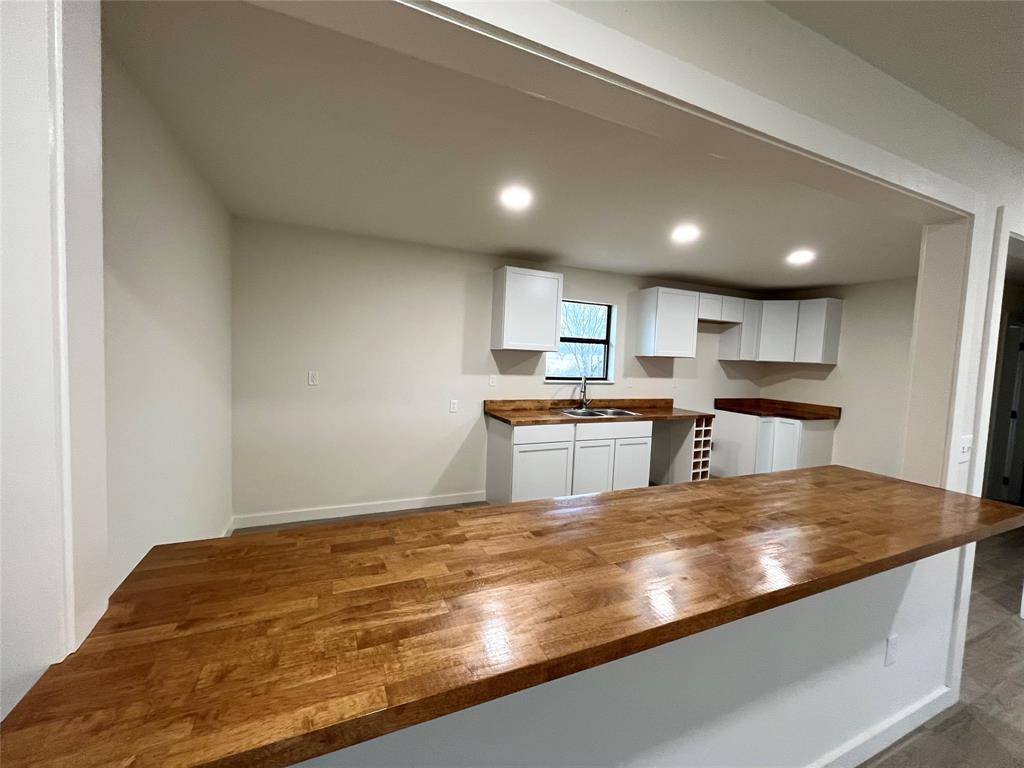 4870 Hwy 67, Comanche, TX 76442