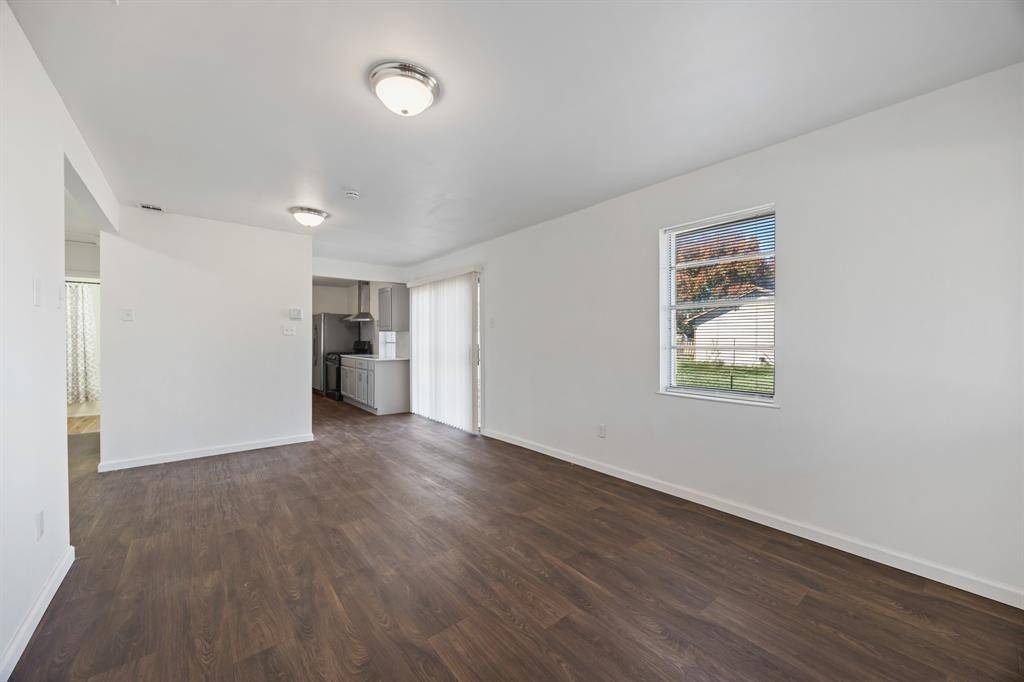 3827 Vineyard Drive, Dallas, TX 75212