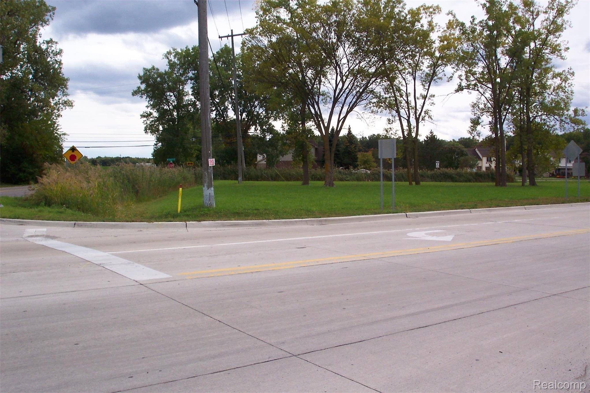 VACANT SIBLEY RD, Brownstown Twp, MI 48193