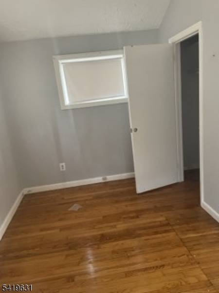 77 Wardle Ave, Berkeley Heights Twp., NJ 07922