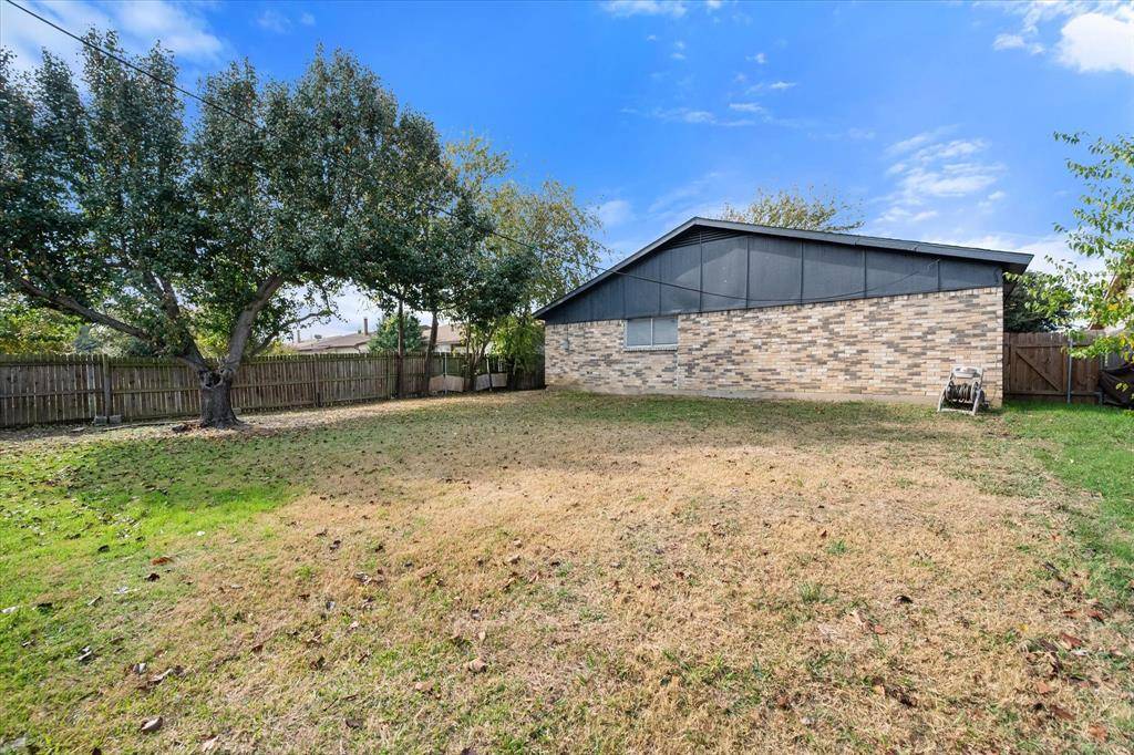 3425 Doolittle Drive, Arlington, TX 76014