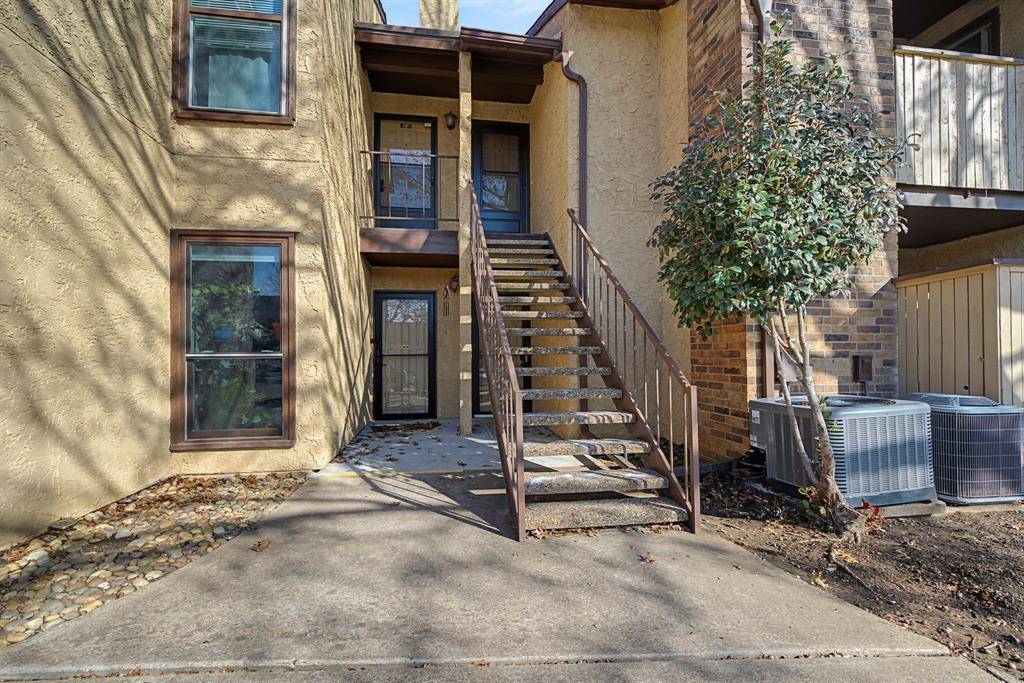 1201 Harwell Drive #222, Arlington, TX 76011