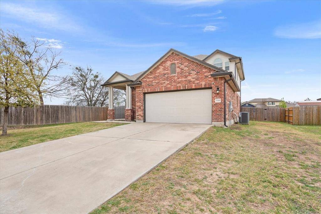 5300 Crossville Drive, Waco, TX 76708