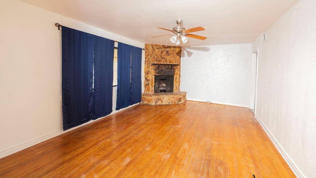 2409 Materhorn Drive, Dallas, TX 75228