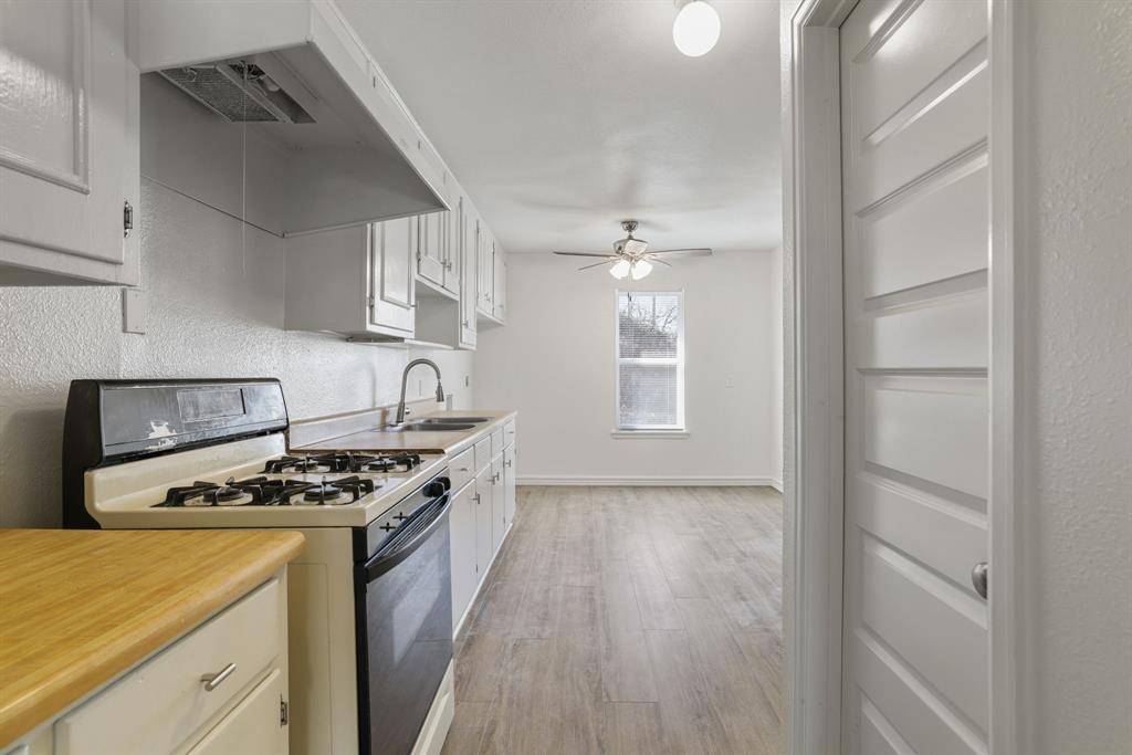 36 Twining Drive, Denison, TX 75020