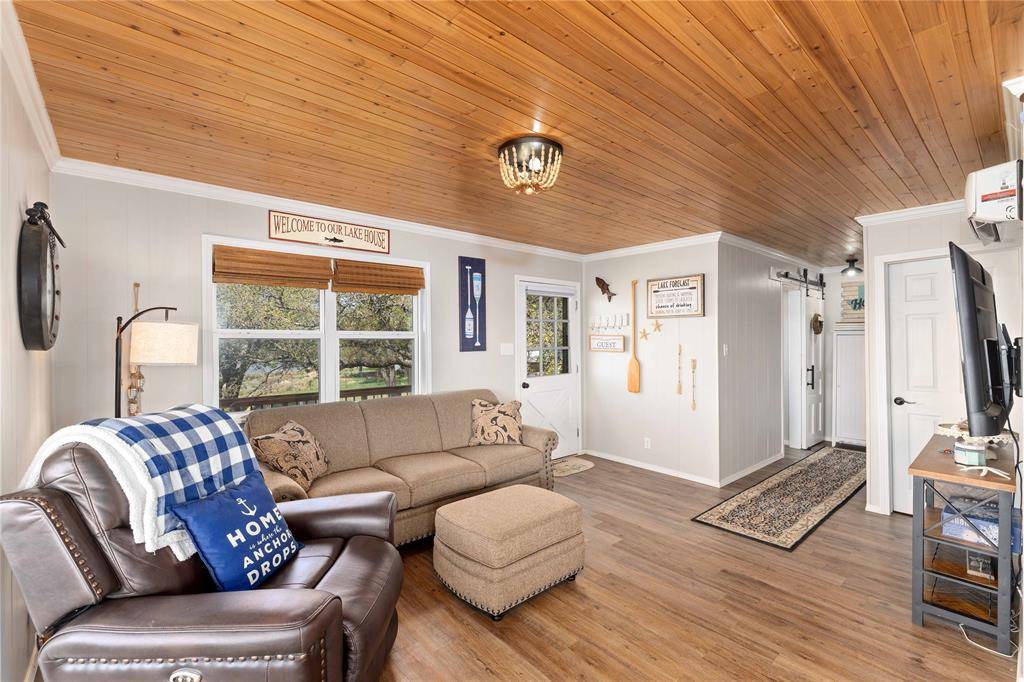 3490 Bounding Main, May, TX 76857