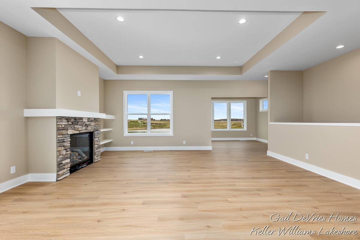 4498 Meadow Pond WAY #66, Heathtownship_allegan, MI 49419