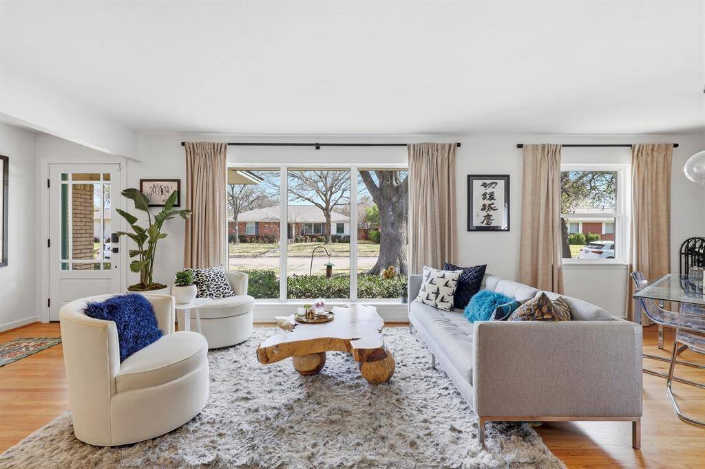 8487 Swift Avenue, Dallas, TX 75228