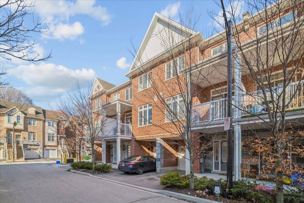 181 Plains RD W #36, Burlington, ON L7T 0B1