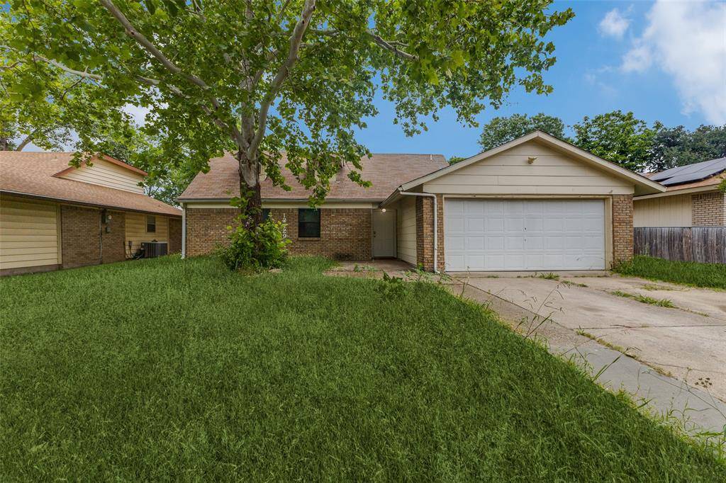 12129 Spring Branch Drive, Balch Springs, TX 75180