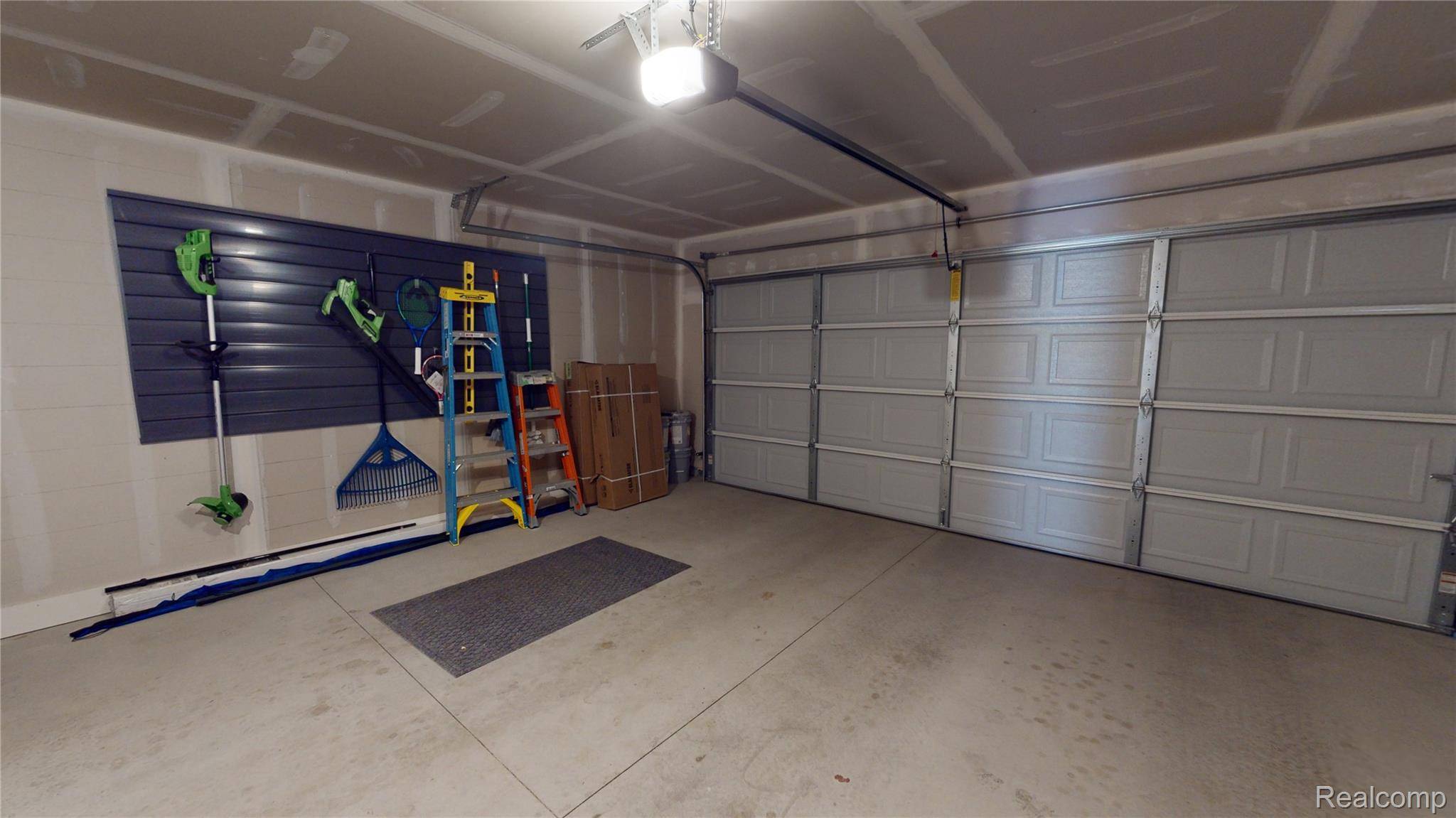 4000 Insignia #4, Independence Charter Township, MI 48346