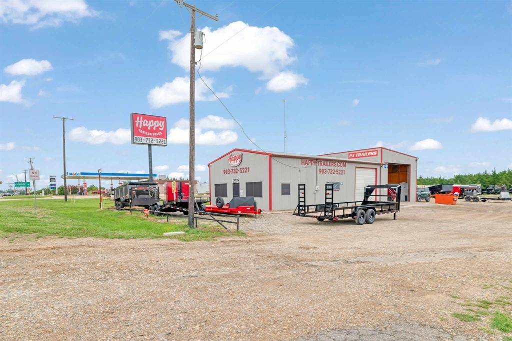 2975 S Church, Paris, TX 75460