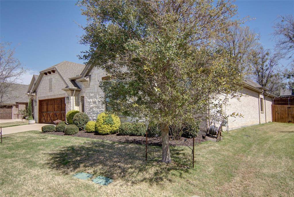 1108 Crown Valley Drive, Weatherford, TX 76087