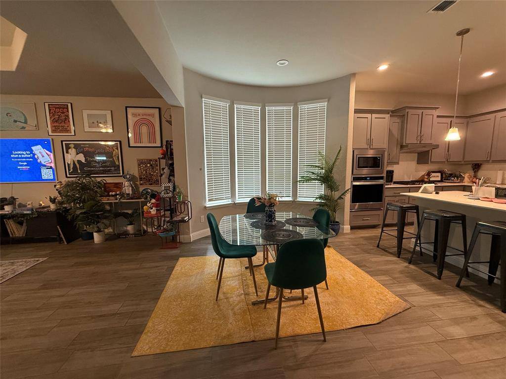 1121 Knightsbridge Road, Argyle, TX 76226