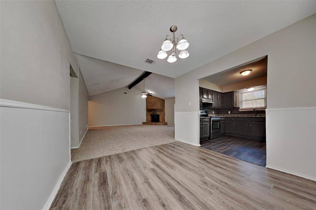 6217 Autumn Springs Court, Arlington, TX 76001