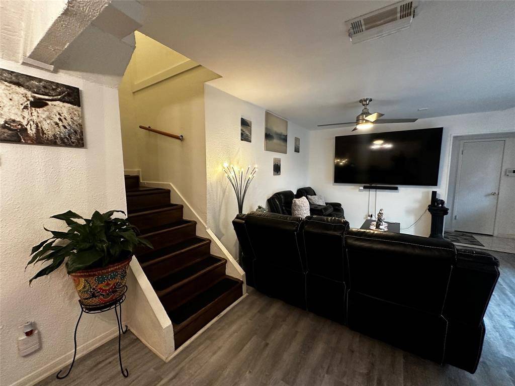 4272 Madera Road #4, Irving, TX 75038