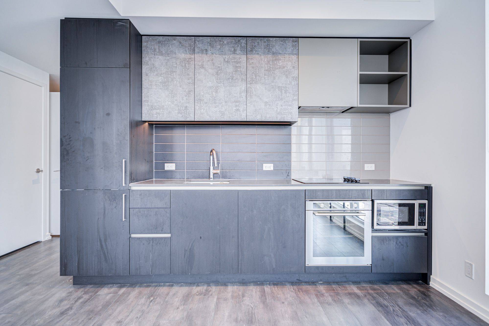 1000 Portage Pkwy #4005, Vaughan, ON L4K 0L1