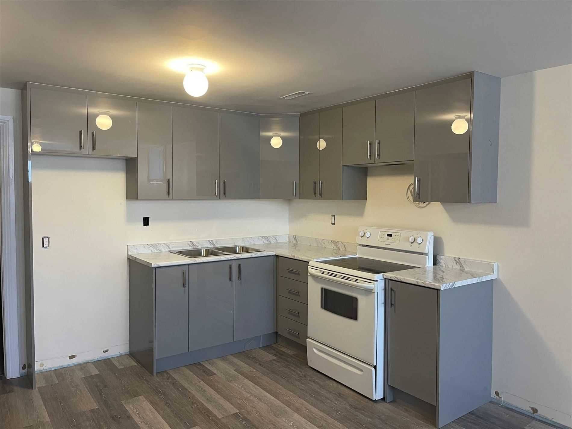 41 Graham ST #Lower Unit, Springwater, ON L0L 1P0