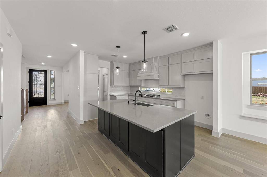 8526 Great Stone Trail, Rowlett, TX 75089