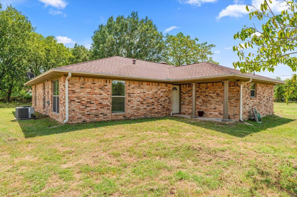 2569 Fm-55, Barry, TX 75102