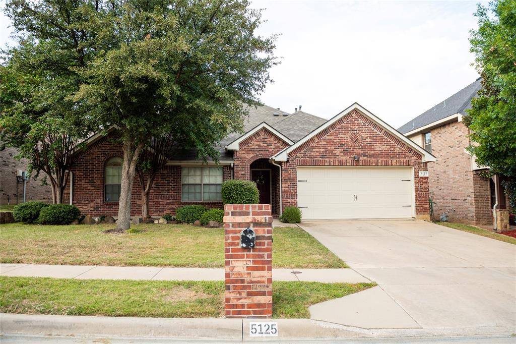 5125 Shelly Ray Road, Fort Worth, TX 76244