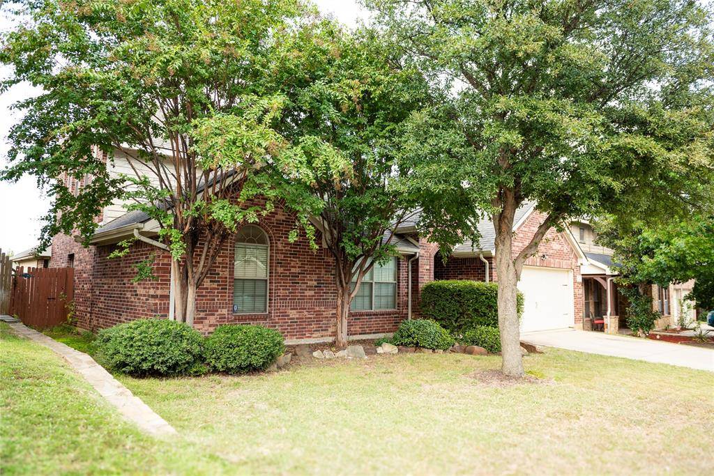 5125 Shelly Ray Road, Fort Worth, TX 76244
