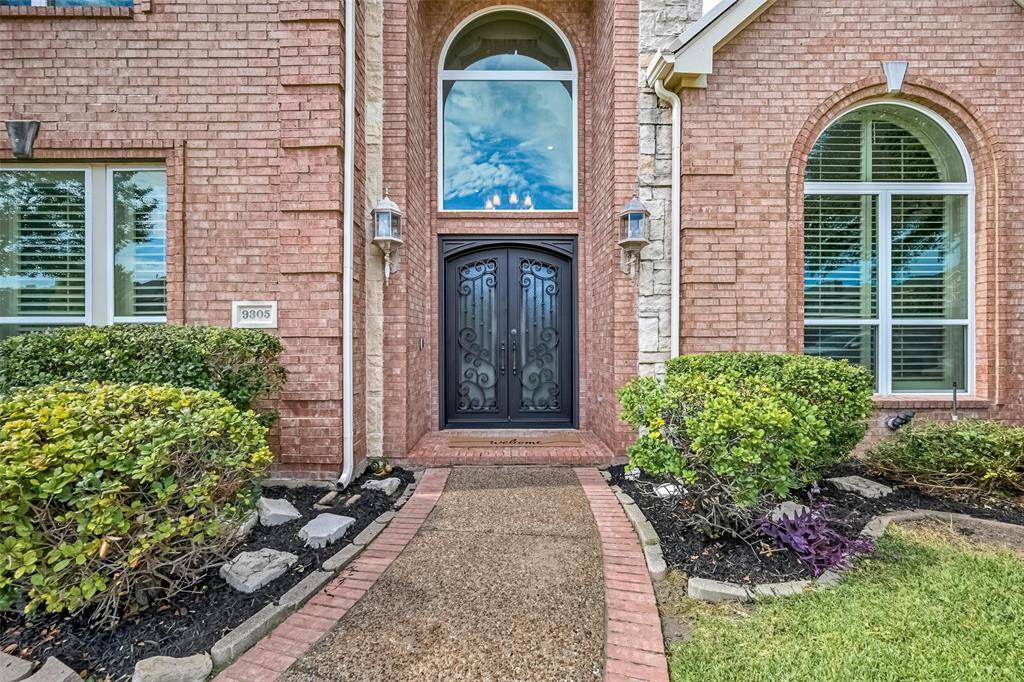 9305 Anns Way, Plano, TX 75025