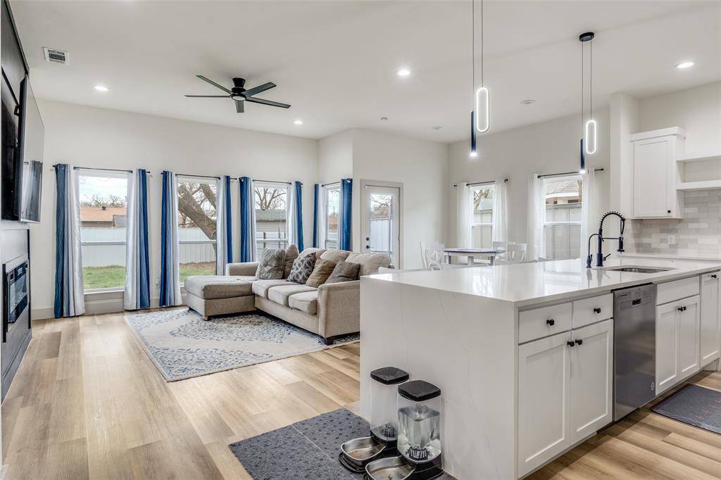 2340 Denmark Street, Dallas, TX 75253