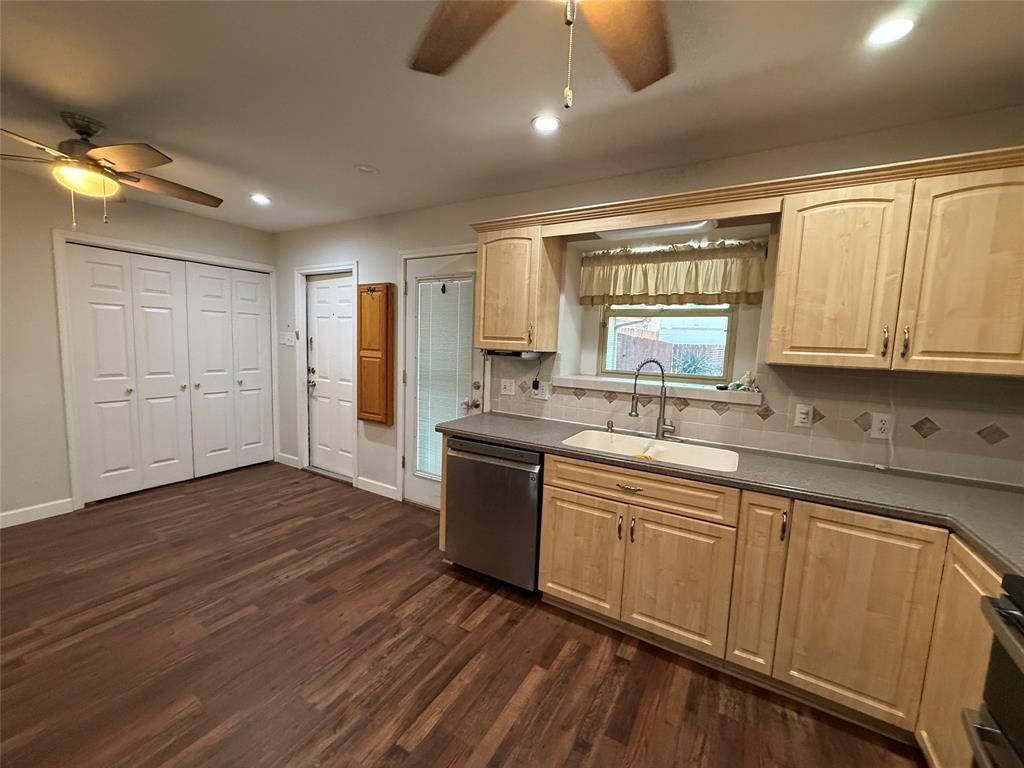 933 Tupelo Drive, Coppell, TX 75019