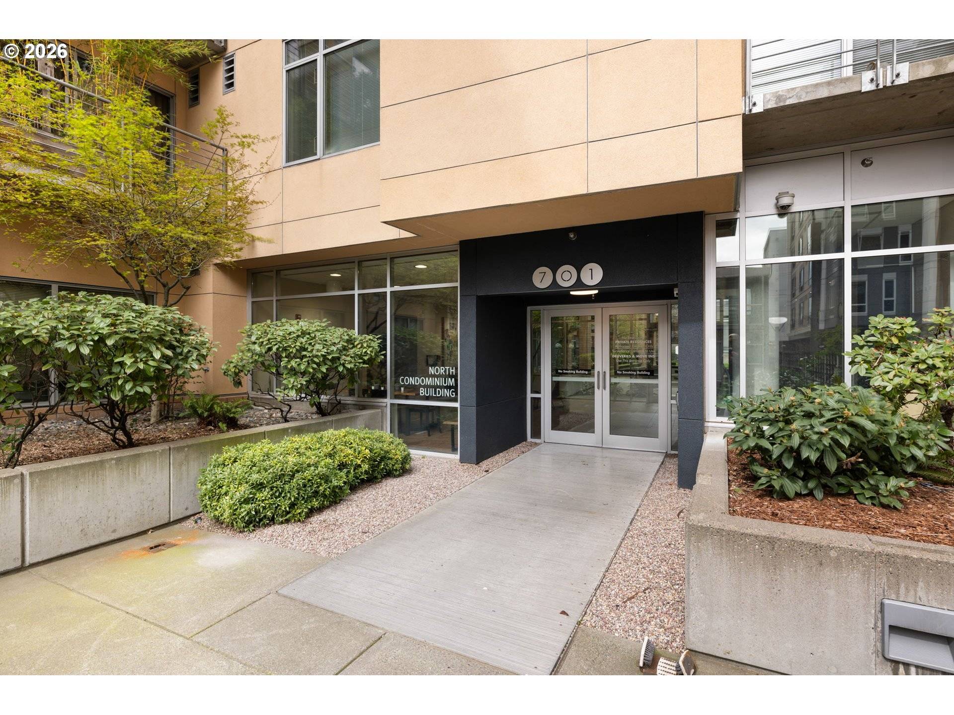 701 COLUMBIA ST #105, Vancouver, WA 98660