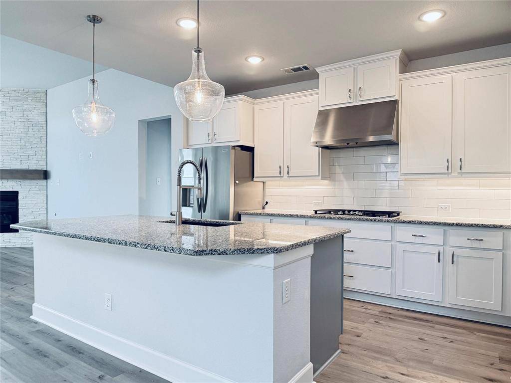 5612 Caliza Trail, Fort Worth, TX 76126