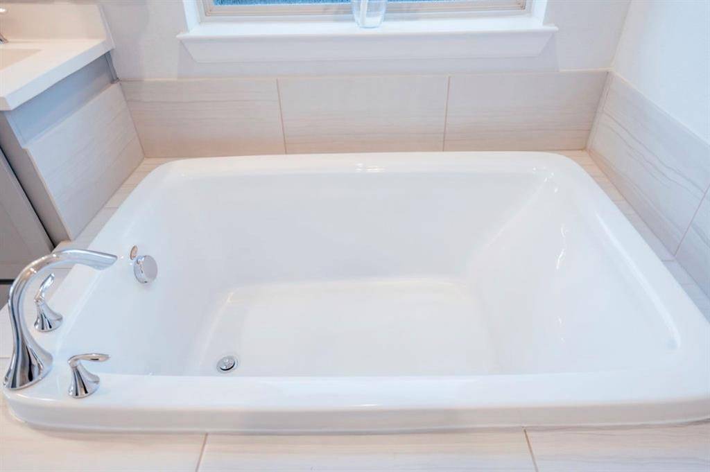 5612 Caliza Trail, Fort Worth, TX 76126