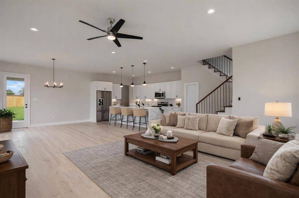 2421 Gooch Street, Dallas, TX 75241