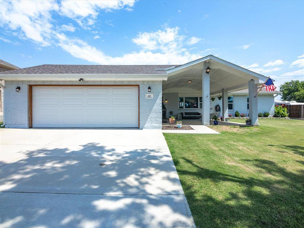 645 Woodcrest Drive, Lakewood Village, TX 75068