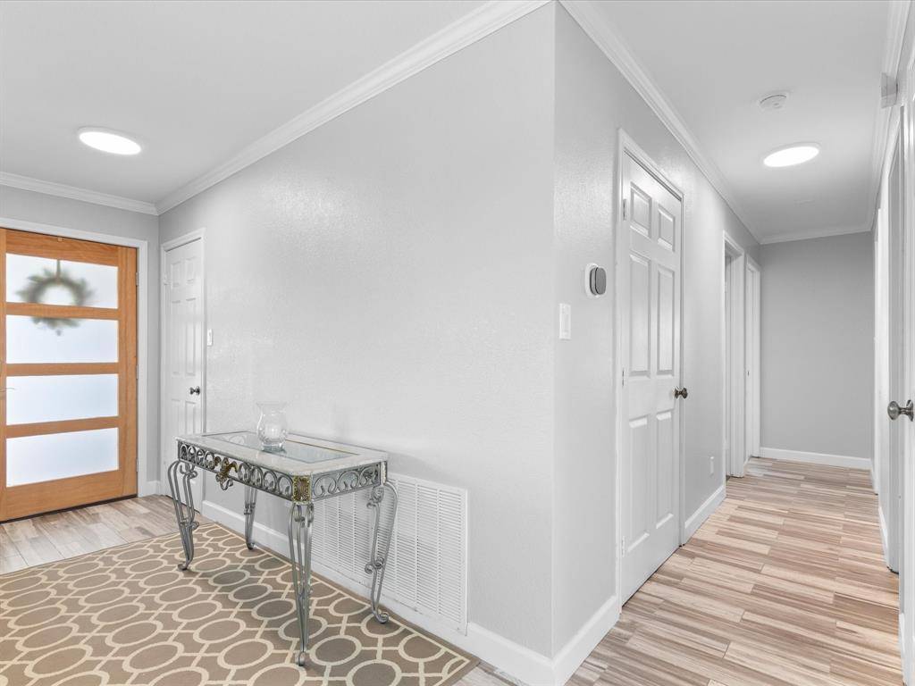 645 Woodcrest Drive, Lakewood Village, TX 75068