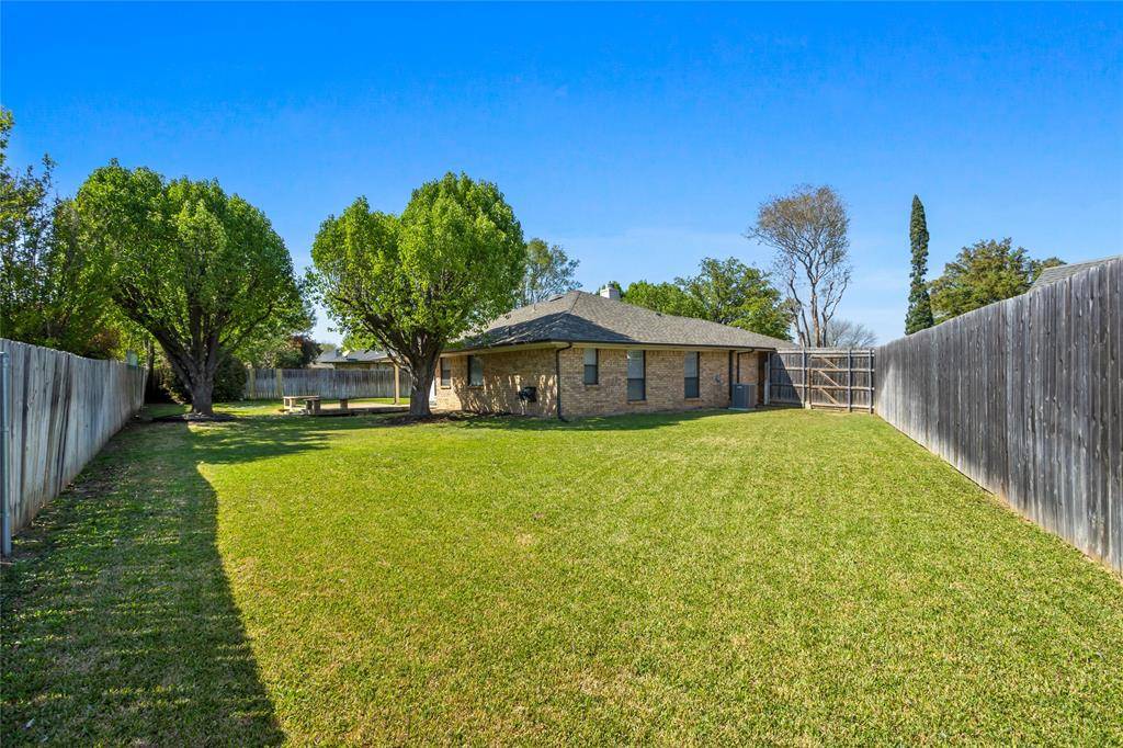 5 Sundance Court, Trophy Club, TX 76262